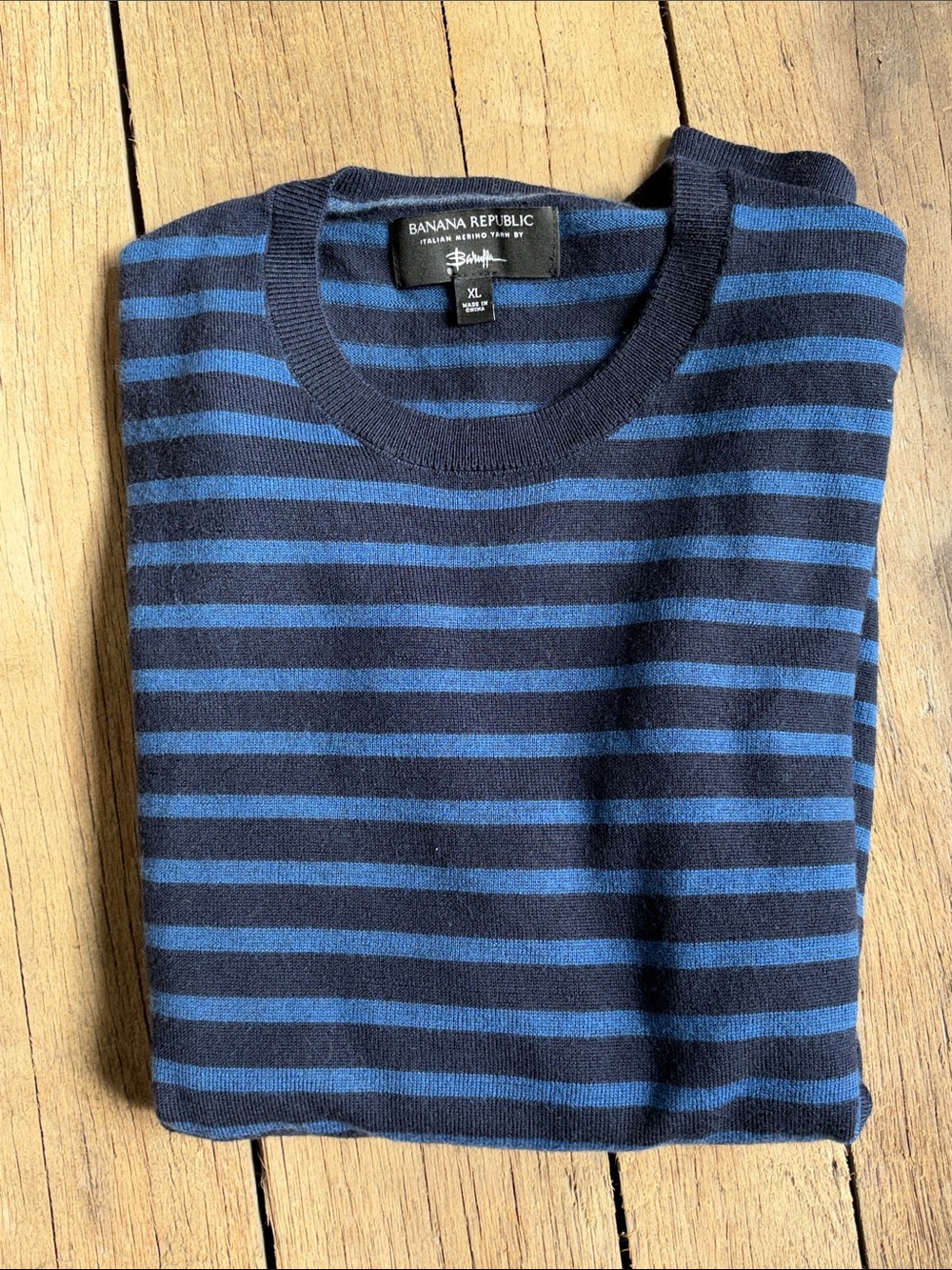 Banana Republic XL Men's Merino Wool Navy and Blue Striped Crewneck Sweater